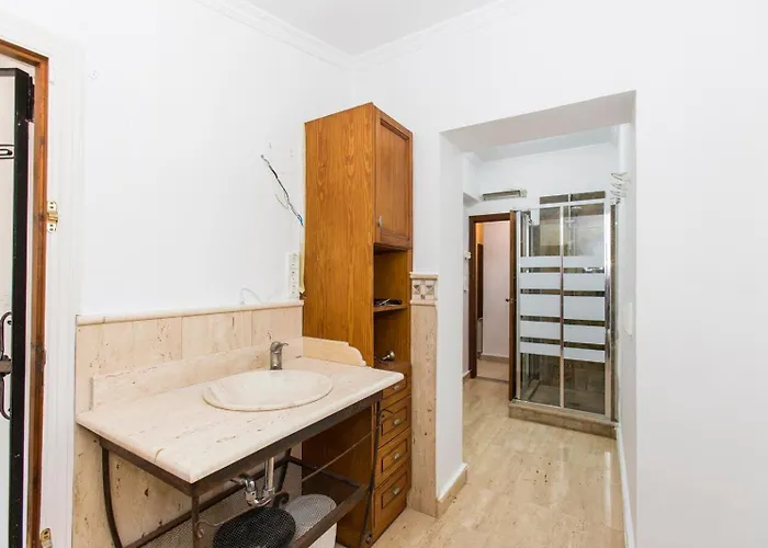 לינה וארוחת בוקר Pepe דניה